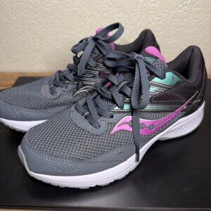 Saucony Running Shoes-Cohesion 15 - Women's Size 8 - Grey & Pink - Worn Once